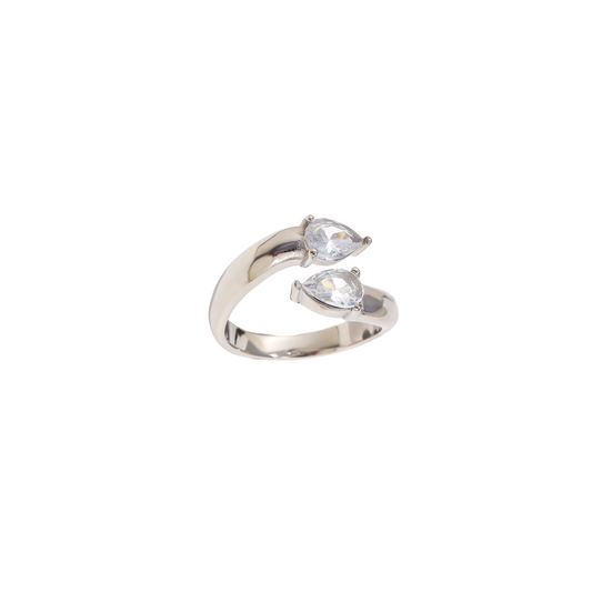 Oval diamond silver ring