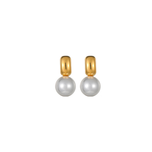 Gold pearl stud earrings