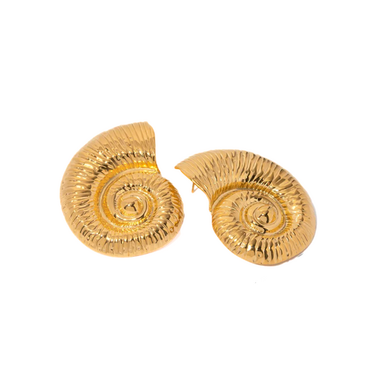 Irregular gold shell studs