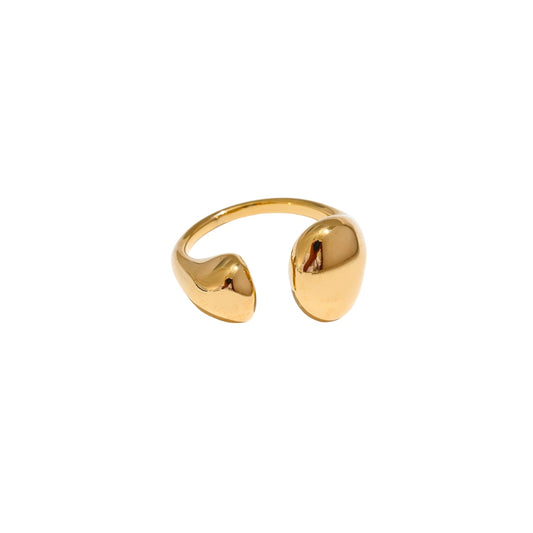 Gold chunky ring