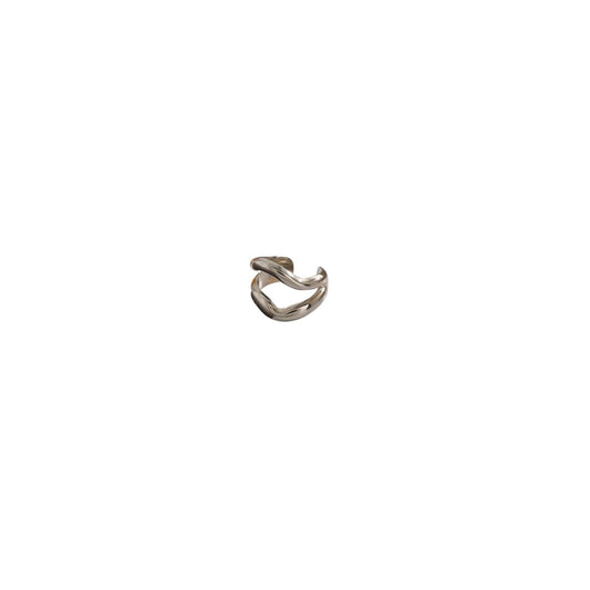 Silver wavy ear cuff