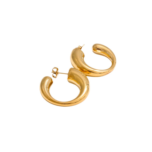 Gold round earrings